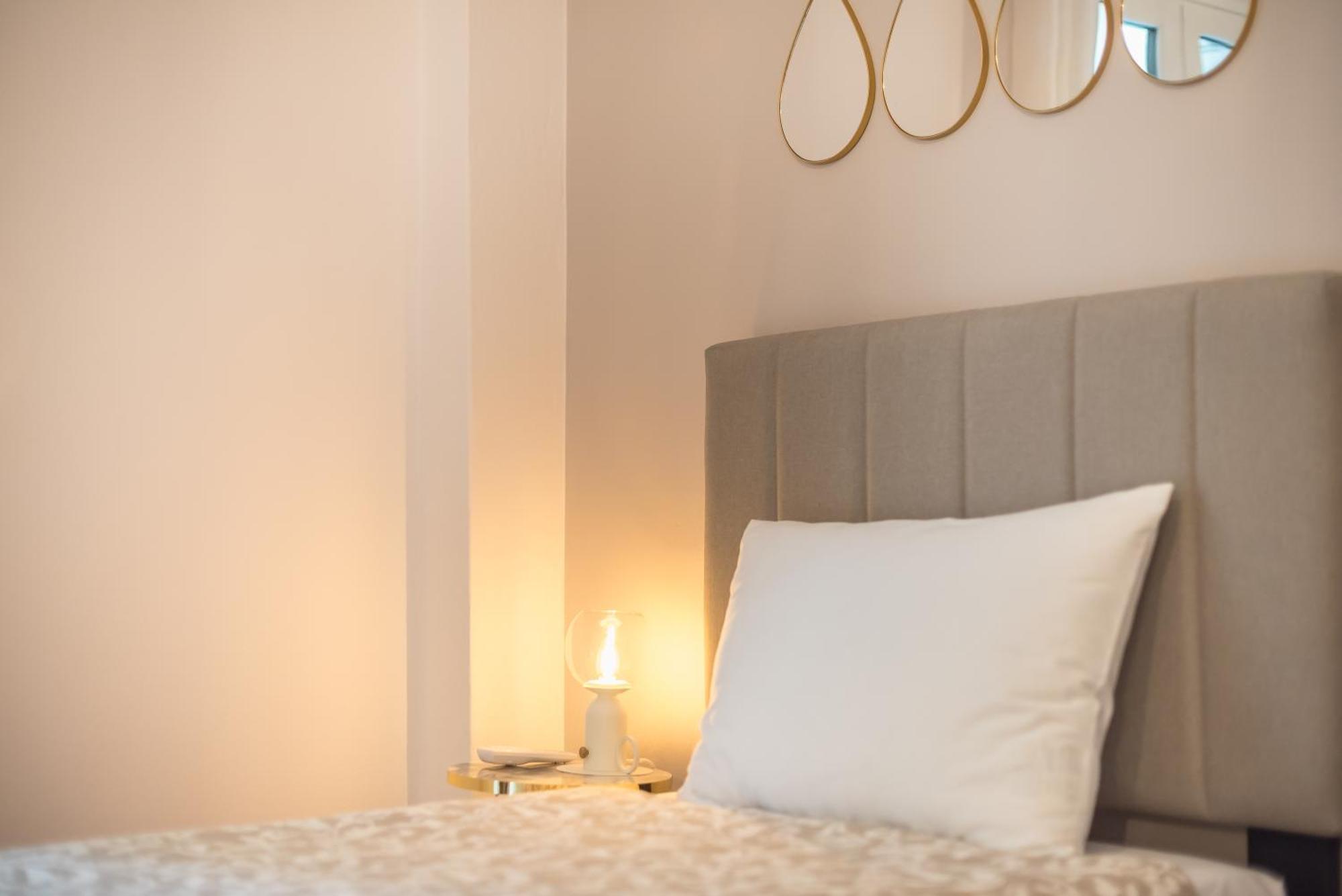 Golden Comfort By Greece Apartments Atenas Exterior foto